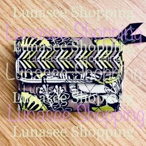 Vera Bradley ID Wallet
